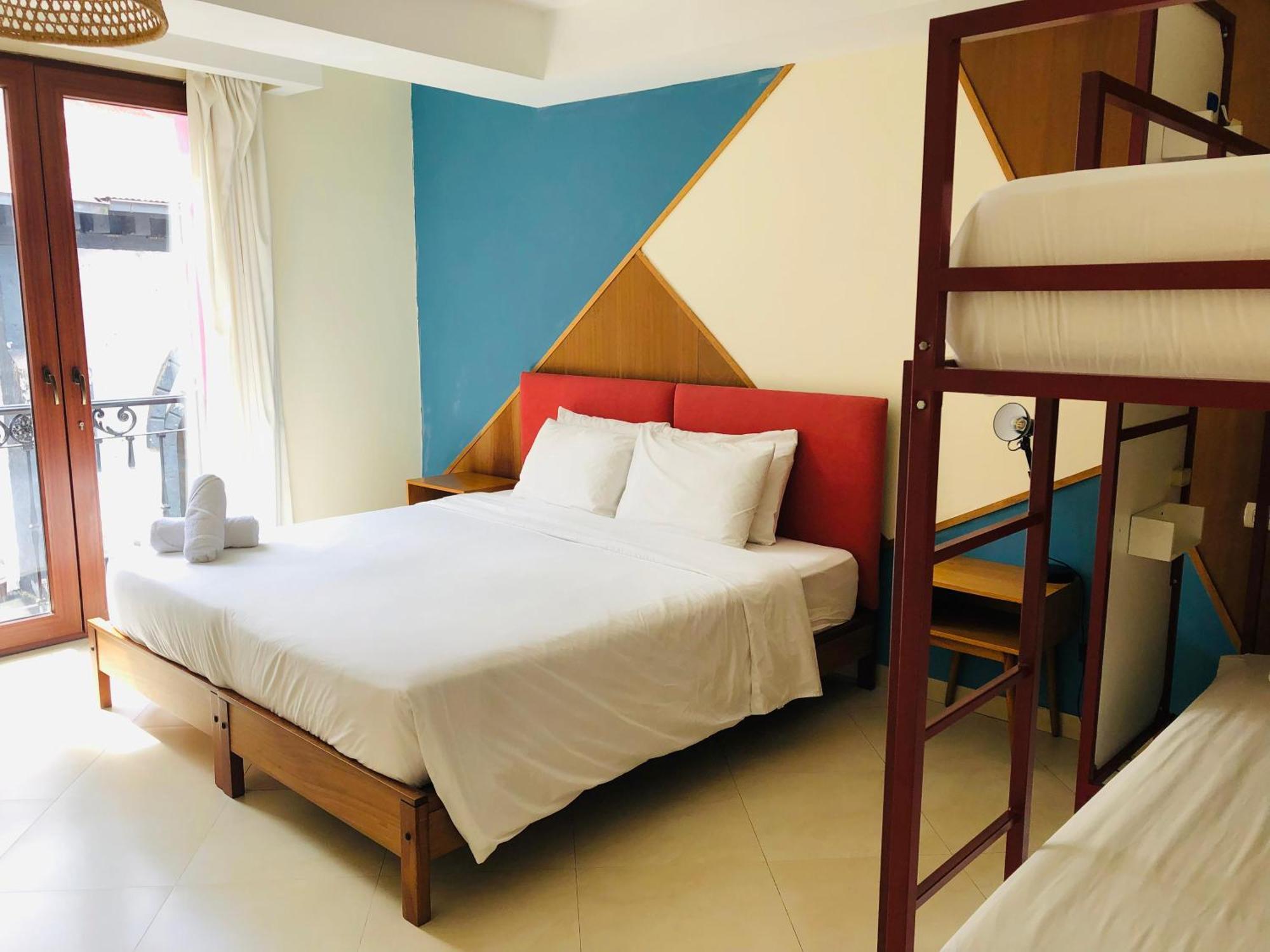 Hotel Brio Centro بانيوس المظهر الخارجي الصورة